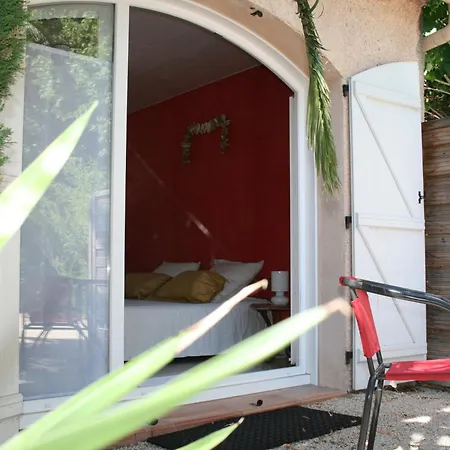 Mas Des Petits Loups Villa Cabrieres  Exterior photo