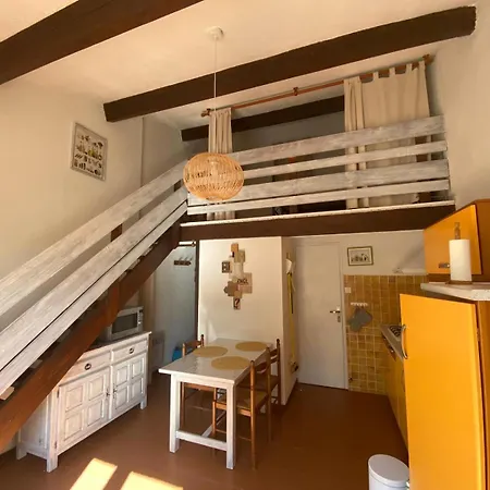 Mas Des Petits Loups Villa Cabrieres  Exterior photo