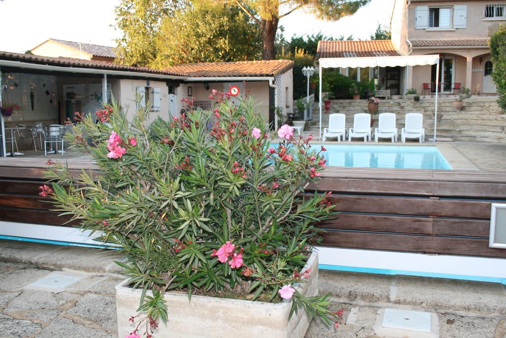 Mas Des Petits Loups Hébergement de vacances *